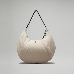 Lulu Lulu 10L Crescent-shaped cowhorn shoulder bag for women yoga bag large capacity lulu Selenodont bag