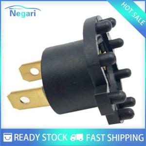 NG Motor✨ COD ✨ Car ใหม่1pcs สำหรับ MAZDA 3 5 323ไฟหน้าฐานของแท้สำหรับ MAZDA 2 de 3 323 BK BJ headlamp SOCKET H7 Globe bulb Holder