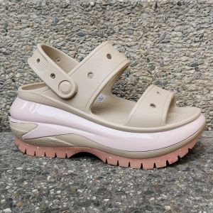DÉP SANDAL NHỰA ĐI MƯA CROCS MEGA CRUSH CAO 8CM CHO NỮ màu nâu hồng tặng 14 stic