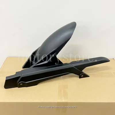 YAMAHA LC135 NEW CHAIN CASE COVER RANTAI REAR INNER FENDER COMP CHAIN CASE LC135-NEW LC135 V2 V3 V4 V5 V6 V7