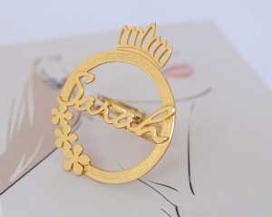 Bros pin hijab costum nama silahkan request sesuai nama anda