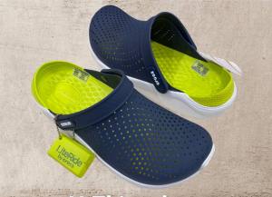 รองเท้าผู้ชาย crocs รุ่น LiteRide ทำมาจาก Polyamide 100% ทำให้รองเท้ามิม