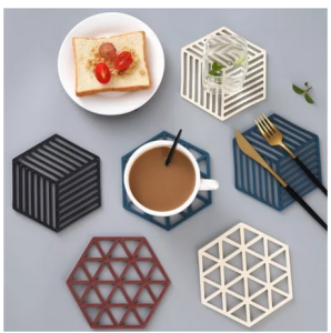 Tatakan Gelas Panci Alas Piring Sendok Bahan Silikon Anti Panas Serbaguna