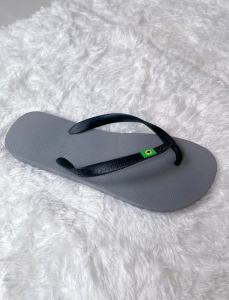 Slippers for Men Flip flops for Men and womens Slippers Boy Shoes Walking Shoes Footwear Sandal Summer Comfort Weight