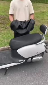 ผ้าคุมเบาะมอเตอร์ ผ้าคลุมเบาะรถจักรยานยนต์ผ้ายืด ที่หุ้มเบาะรถมอเตอร์ไซค์ ใส่ได้กับรถทุกรุ่น ฟรีไซส์ กันน้ํา กันแดด