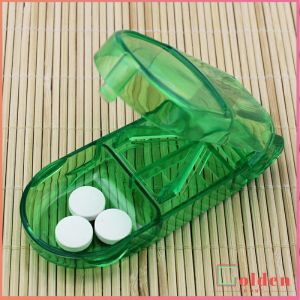 Golden  กล่องตัดยา รุ่นใหม่ ใบมีดคม ที่แบ่งเม็ดยา ที่ตัดเม็ดยา ที่ตัดยา ที่แบ่งยา ตลับใส่ยา pill cutter