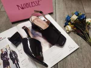 Korean Block-Heel Closed Sandals Heels Shoes 2.5inch (quality shoes)"