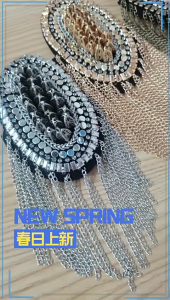 Tua miếng đệm vai epaulet miếng đệm vai hộp đêm Punk Tua epaulet Punk Vai Trâm Pin trang phục sân khấu