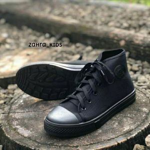 sepatu sekolah nb  bot hitam  produk terlaris