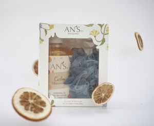 Combo sữa tắm và bông tắm màu ngẫu nhiên xinhiu kèm túi giấy