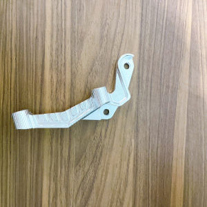 ( H àng Mới Về AE Ơi ) Pát Trước Cho Dòng Xe NVX _ Đi Heo Trụ 10mm ( Khoảng Cách Chân 100mm ) _ Đi Size Đĩa Zin 267mm . Có 2 Màu Trắng Và Đen _ Gắn Như ZIn Lun Nhé Ae!!!