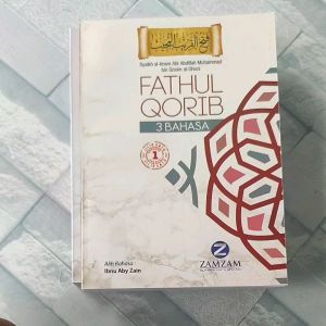 Terjemah Fathul qorib 3 Bahasa kitab Fathal Qorib Terjemah lengkap makna Pesantren