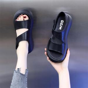 [Free Shipping] Soft-Soled Roman Sandals For Women 2026 New Style With A Platform Sole Thick Sole Slimming Effect Casual And Suitable For The Beach