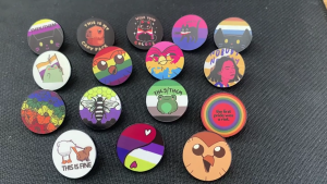 Autistic Round Metal Lapel Pin Actually Autistic Enamel Pin Brooches Backpacks Accessories