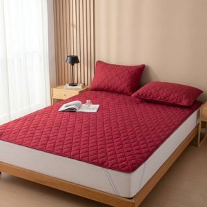 Waterproof Quilted Mattress Cover High Quality Bed Cover with Elastic Bands Soft Mattress Protector Fitted Sheet