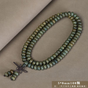 New product Argentinian Green Sandalwood Bracelet for Men Natural Sandalwood Buddhist Beads 2.0 Womens bracelet 108 Jade sandalwood and mahogany craft items