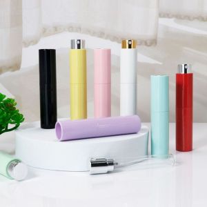 URBAG รีฟิล ขวดน้ำหอมขนาดเล็ก แอลกอฮอล์น้ำมันหอมระเหย 10มล. ภาชนะบรรจุเครื่องสำอางที่ว่างเปล่า การเดินทางการเดินทาง ขวดสเปรย์หมุน