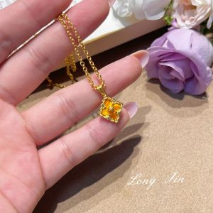 Warm Fanta Suit Four-leaf Clover Bracelet Necklace Earrings All-match Bracelet Necklace