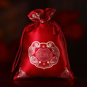 YESPERY 4Pcs Chinese Style Wedding Candy Bag Red Color Velvet Cloth Bag Drawstring Pouch Portable Wedding Party Chocolate Bag