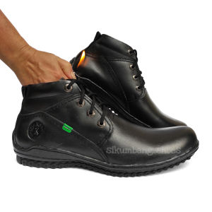 Sepatu Boot Kickers Formal Sepatu Pria Kulit Asli Cowok Sepatu Tali Boots