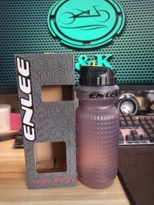 Enlee bicycle water bottle riding high temperature resistant environmental protection material water bottle outdoor sports portable water bottle