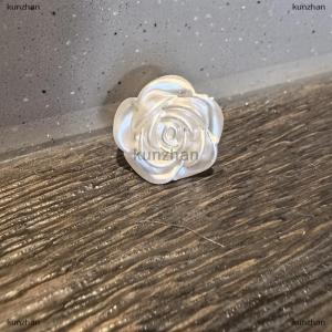 [COD] kunzhan Dopamine Pearl Butterfly Beaded Jelly Shoes Sandals Accessory DIY Decorative Shoe Flower Slippers Shoe Buckle Accessories