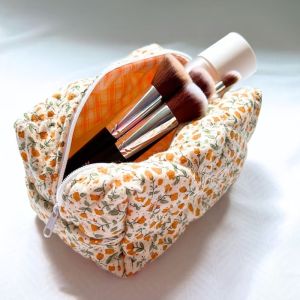 OWNNEW Storage Organizer Floral Puffy Quilted Makeup Bag Makeup Accessory Flower Printed Large Travel Cosmetic Bag 2023 Cosmetic Pouch Toiletry Handbag Women Girls
