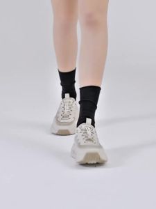 รองเท้าผ้าใบผู้หญิง Jeep ใหม่ ฤดูใบไม้ผลิ ระบายอากาศได้ดี พื้นหนา เพิ่มความสูง รองเท้าลำลอง รองเท้ากันลื่นกลางแจ้ง