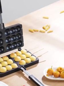Commercial Gas Bubble Egg Waffle Maker Non-Stick Eggette Baking Tray for Street Food Stall and Home Baking