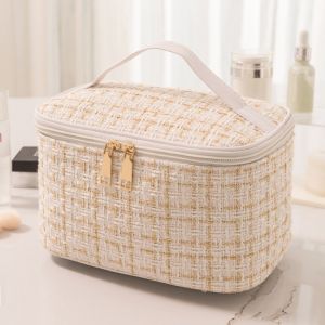 1554 TRAVEL COSMETIC BAG WASH MAKE UP BAG PU SLING BAG EU FASHION HOUSE
