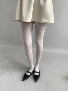 Stylish High Stretch Silk Stockings for Women Vertical Heart Striped Jacquard Tights Pantyhose for Casual and Party Wear