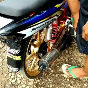 Sarangan Knalpot Fiz R: Desain & Kualitas