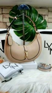 กระเป๋าสะพายข้างผู้หญิง งาน Outlet Lyn Oslo Shoulder M 9 "