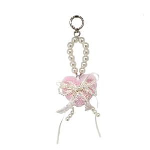 เสน่ห์ของพวงกุญแจกำมะหยี่แนวอินเทรนด์พร้อมปักลายลูกไม้ไข่มุกหัวใจมีรายละเอียดสำหรับเครื่องประดับที่ทันสมัยจี้กระเป๋าเด็กผู้หญิง