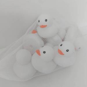 เป็ดลอยน้ำ เป็ดของเล่นเด็ก บีบจะมีเสียง ลอยน้ำได้ ของเล่นเด็ก ของเล่นเด็กอาบน้ำ เป็ดลอยน้ำเด็ก เป็ดของเล่น ของเล่นลอยน้ำ ของขวัญ