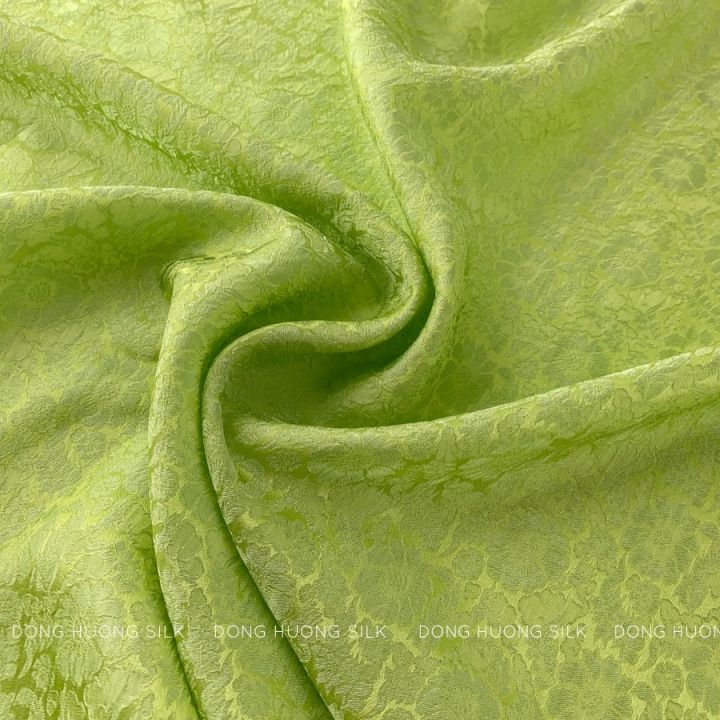 Vải Lụa Tơ Tằm Hà Đông Satin Trơn may áo dài Màu Trắng Ngọc Trai - mát,  mềm, tôn dáng, quý phái, sang trọng – LTS33 | Lazada.vn
