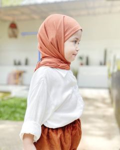 𝐌𝐀𝐊𝐎𝐙𝐀 - Hijab Pashmina inner anak 7-12th/Pasmina inner anak ceruty babydoll