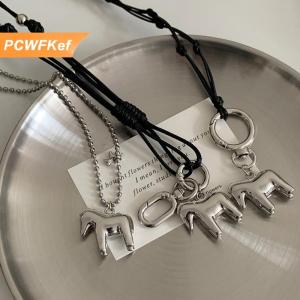 【PCWFKef】 New Pony Mặt dây chuyền dài vòng cổ cho phụ nữ người đàn ông hip-hop Punk Áo len chuỗi Đồ trang sức