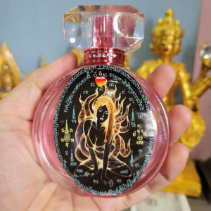 Nước Hoa Phụ Kiện Bỏ Túi Để Bàn 50ml Mang Lại Cảm Giác Tươi Mát Thoải Mái