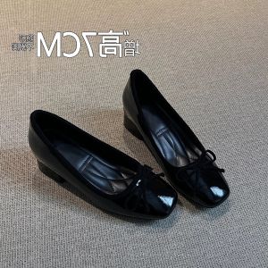 Free Shipping Autumn New Collection: WomenS Ballet-Style Chunky-Heeled Shoes 2026 Shallow-Toe Square-Toe Flat-Soled With A Bow Detail Soft Sole And Soft Upper