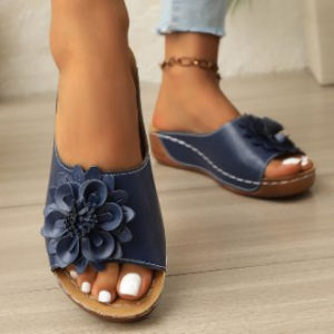 Free Shipping Plus-Size WomenS Shoes 2026 Spring-Summer New Style Wedge Heel Thick-Soled Peep-Toe Slippers For Outdoor Wear With Floral Decoration