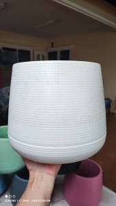 กระถางเบลล่า กระถางยาย่า กระถางทรงหยดน้ำ 9 นิ้ว สินค้าพร้อมส่งครับ