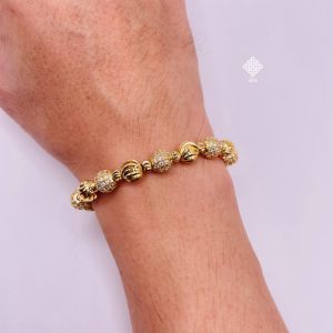 Lắc bi titan đính đá không gỉ Vòng tay bi titan chuẩn màu 18k và bạch kim kiểu dáng sang trọng trangsucmoiluatuoi.RIN