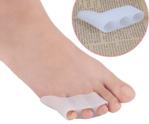MIYIO 1 Pair Toe Separator Toe Bunion Corrector Soft Silicone Three-holes Little Toe Bunion