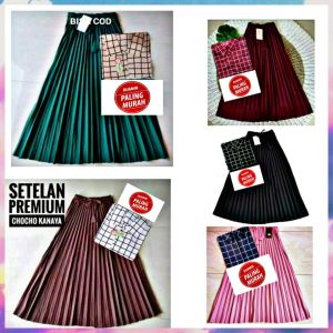 SETELAN WANITA 1 SET BAJU KEMEJA ROK / 1 SET BAJU KEMEJA MOTIF KOTAK KOTAK ROK PLISKET/TRELARI/TERKINI/TERLARIS/TERBARU/