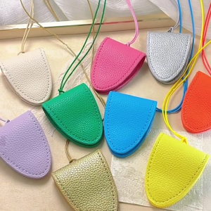 Fashion Magnetic Hat Clip Eyeglasses Hanging Strap Leather Texture Suitable for Daily and Outdoor Travel Wear