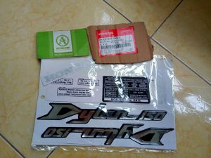 Bộ tem nổi xe dylan 150