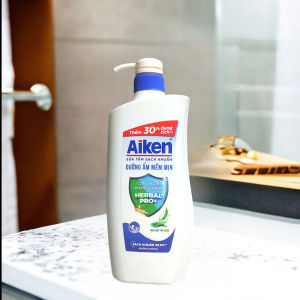 (Mẫu Mới) Sữa Tắm Sạch Khuẩn Aiken Hương Trà Xanh/ Bạc Hà 845g.