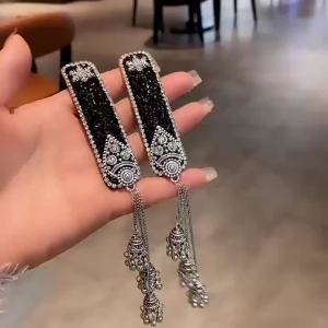 【黑曜闪光】璀璨星河~黑曜石闪钻名族风铃铛流苏发夹女高级感甜美前额侧边夹[Obsidian flash] resplendent Star River~Obsidian flash diamond famous family wind bell bell tassel hairpin female advanced sweet forehead side clip