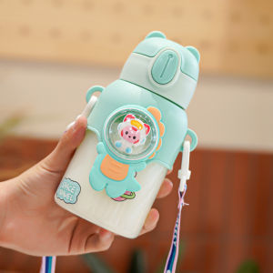 ขวดน้ำลายการ์ตูนเก็บอุณหภูมิพร้อมสายสะพาย เก็บความร้อน-เย็น กระบอกน้ำขนาด 650 ML